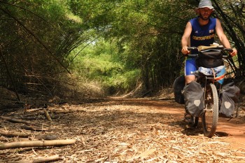 Top 5 Reasons to Cycle the DRC The Democratic Republic of Congo seems to have that perfect mix of challenging roads, friendly locals and an element of uncertainty that makes it much-loved by adventure cyclists. This week, Peter Gostelow gives us his take on this chaotic Central African country. #5 The eastern...