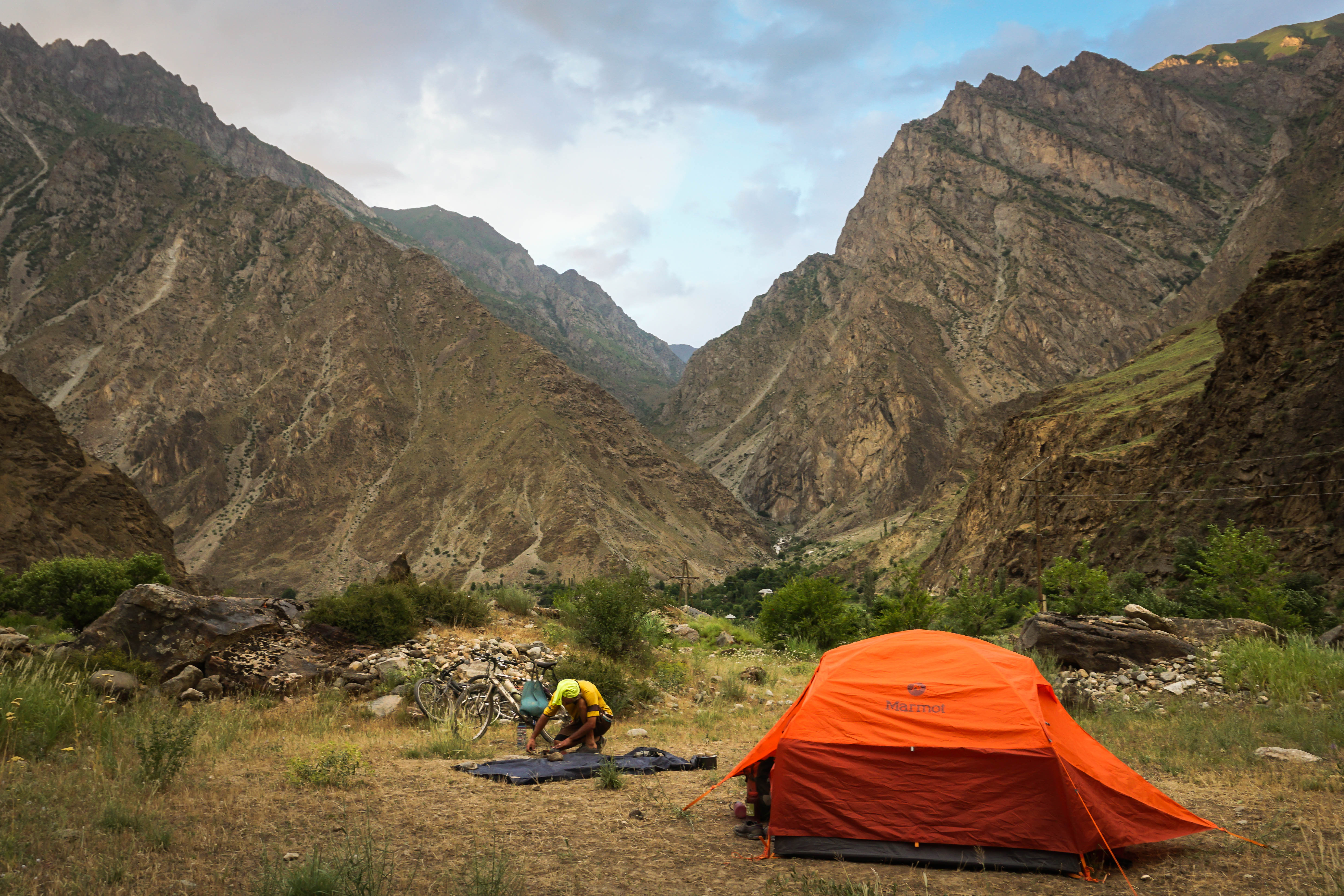 camping in the Pamir mountains